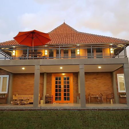 Wulan Cottage Lembang Dış mekan fotoğraf